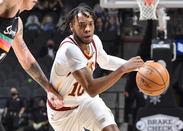 长距离滑跪 长距离滑跪