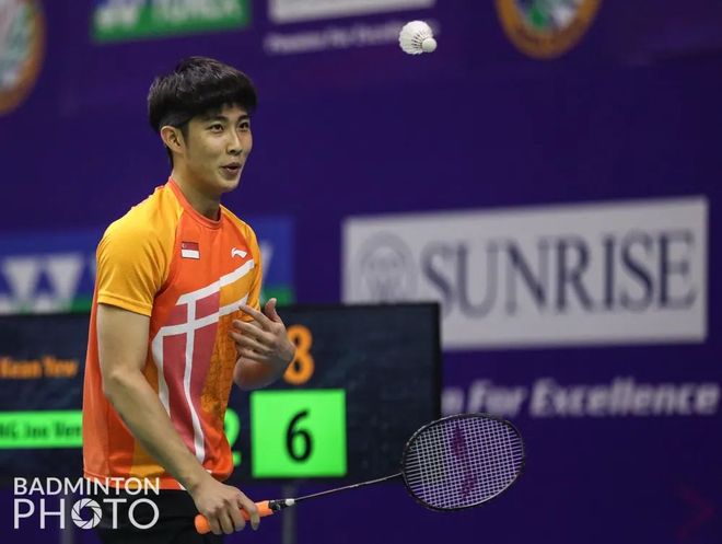 这名年轻球 这名年轻球